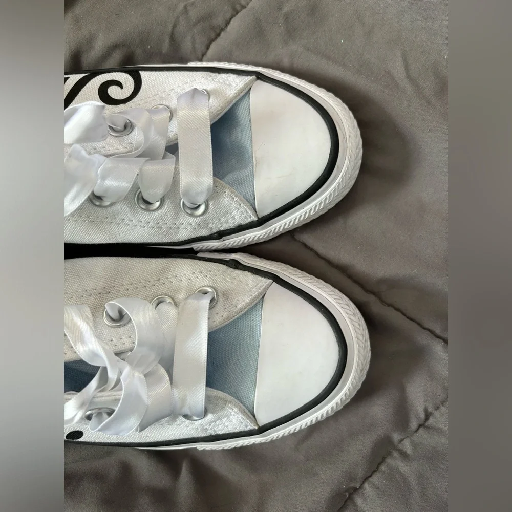 Converse “MRS” sneakers - Picture 7 of 7